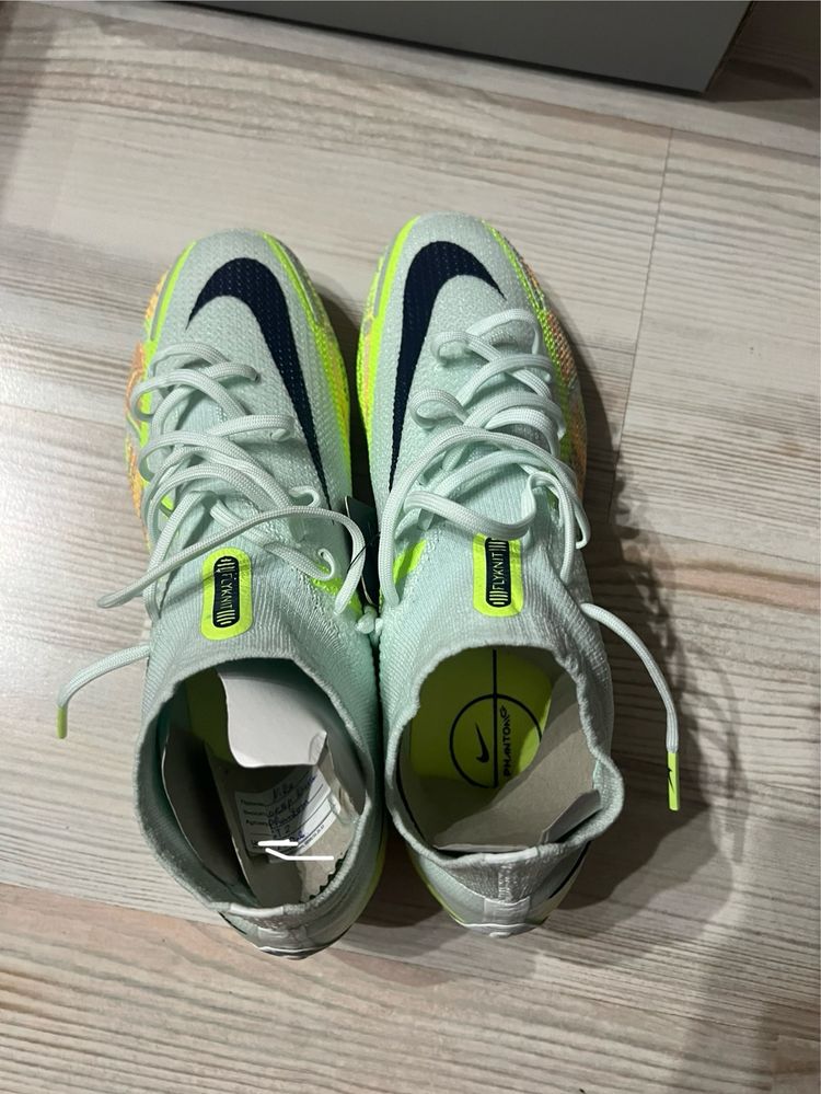 Nike phantom gt 42
