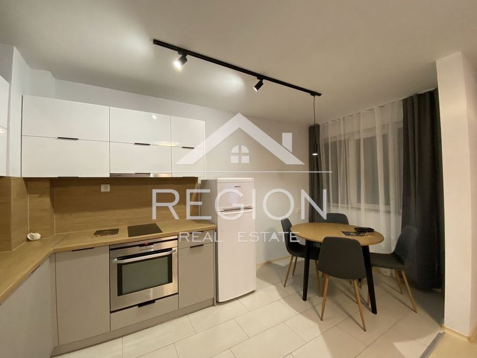 Дава се под наем Двустаен апартамент в Варна, Зимно кино Тракия - 75 кв.м за 459 € - Снимка #2