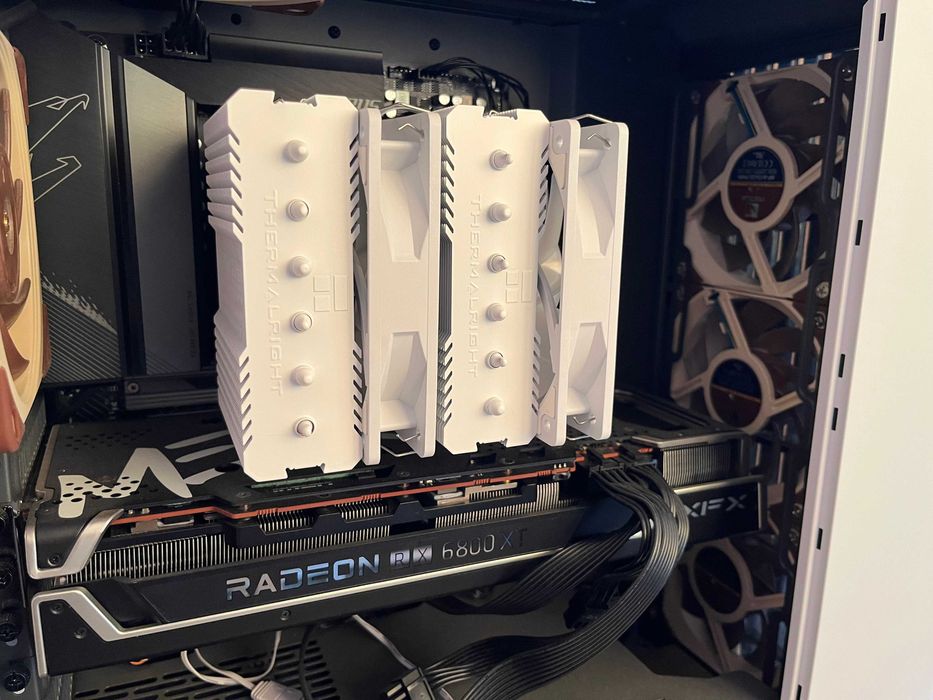 Гейминг/работен компютър – Ryzen 7 7800X3D + RX 6800 XT