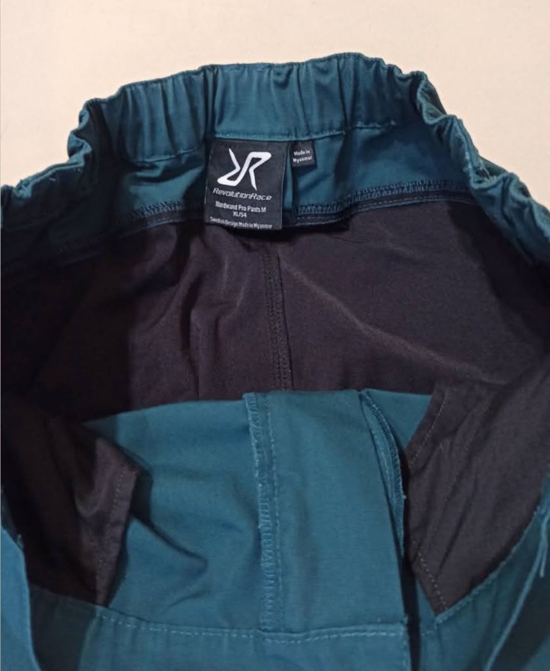 Revolution race, Fjallraven мъжки панталони L-XL