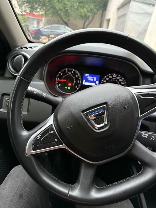 Vind Dacia Daster 15 Dizel 116cp 4x4 2020 nr rosii 90 zile