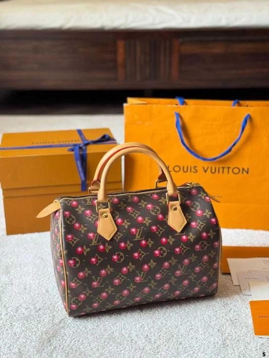 Geanta de mana dama Louis Vuitton 750-4