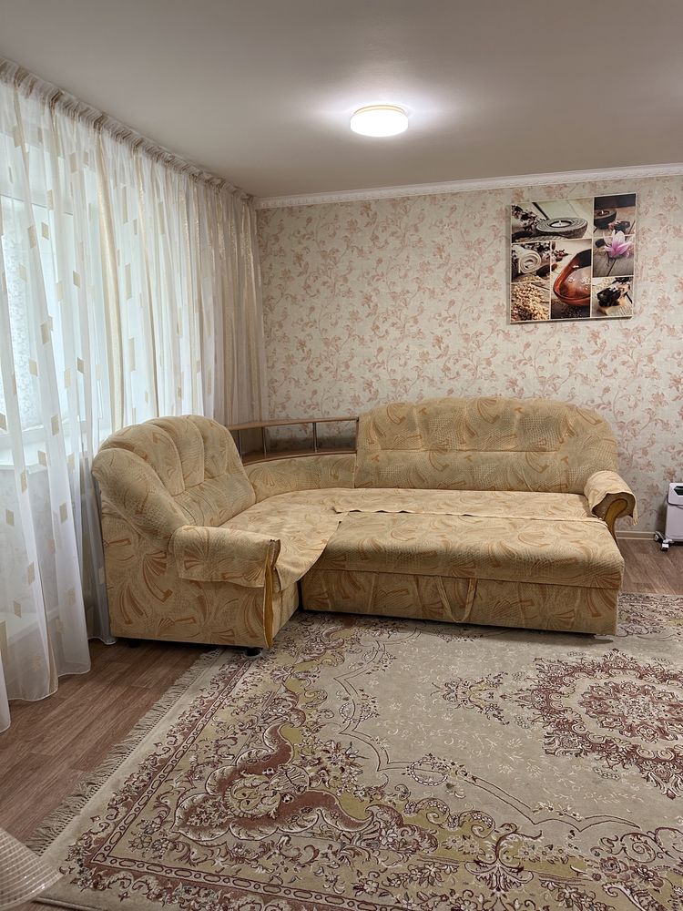 1 и 2 х ком. в центре п. Боровое, посуточно
