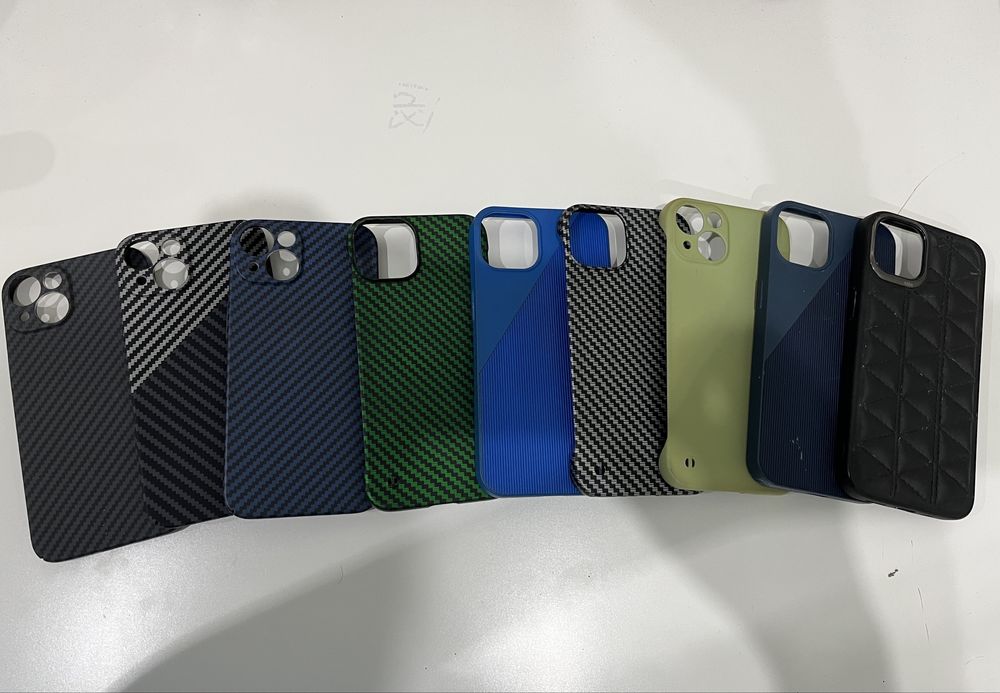 Все чехлы на айфон 13 за 5000 тг