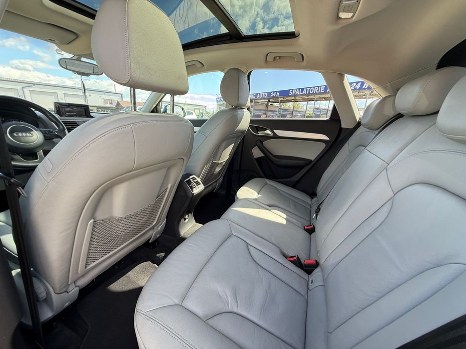 Audi Q3 S-Tronic 2015 Quattro 2.0TDI 177cp Panoramic/Navi