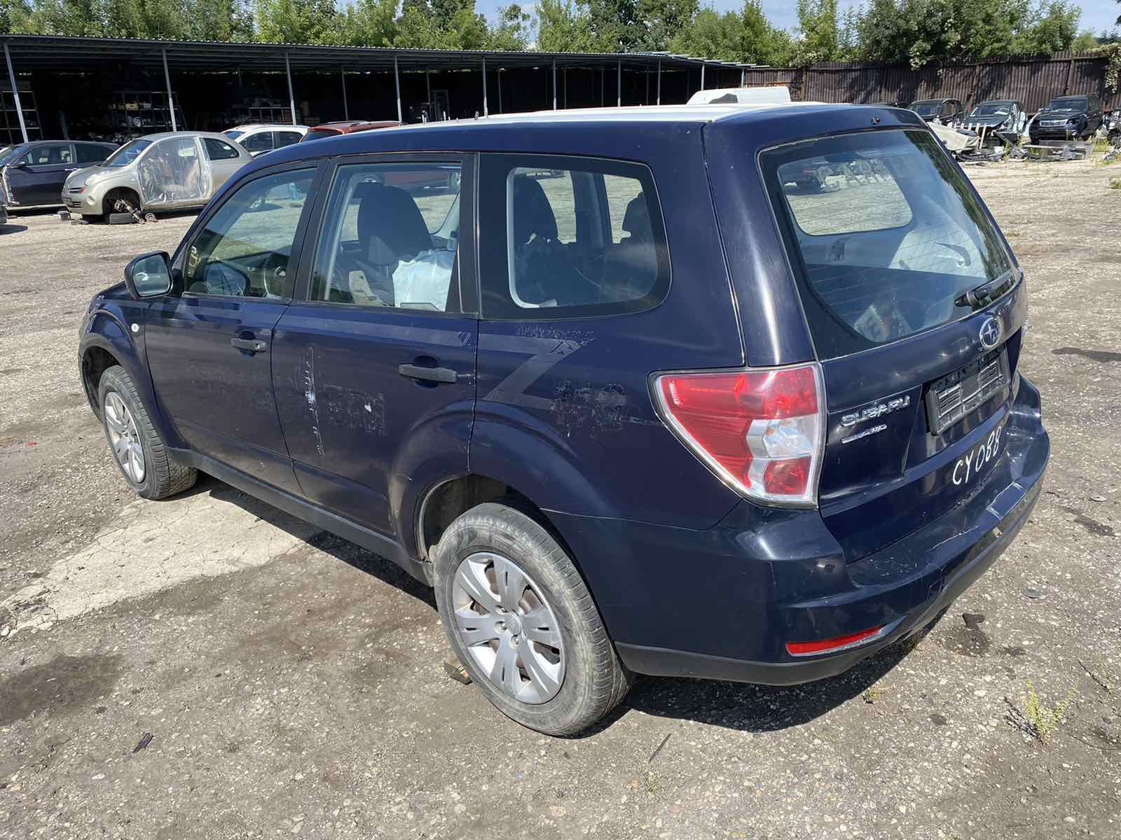 Subaru Forester 2.0  4X4  НА ЧАСТИ