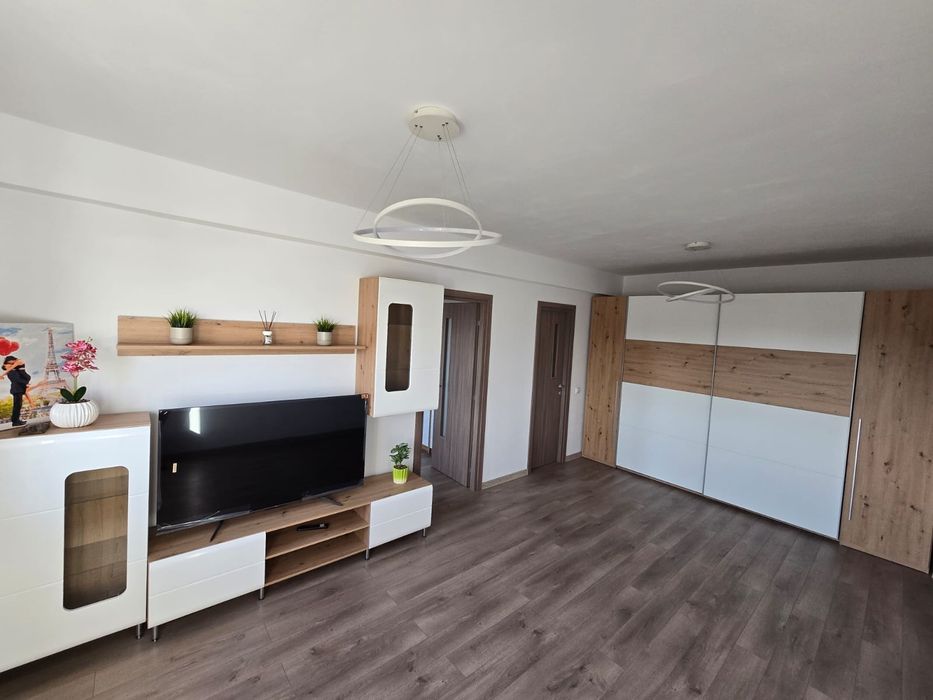 Vând Apartament la Casă
