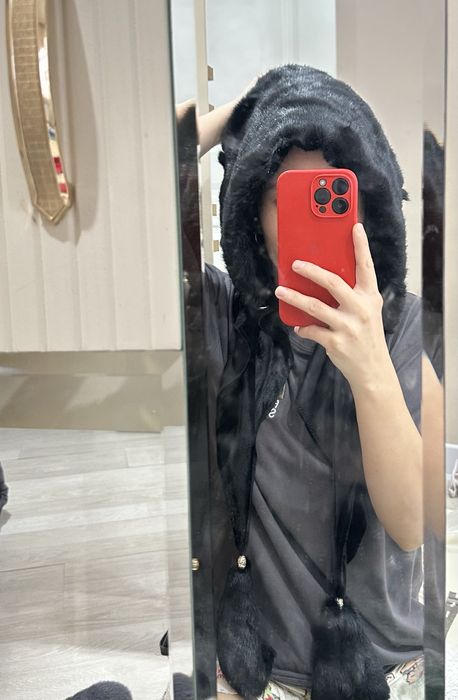 Мехавая шапка с пон поном