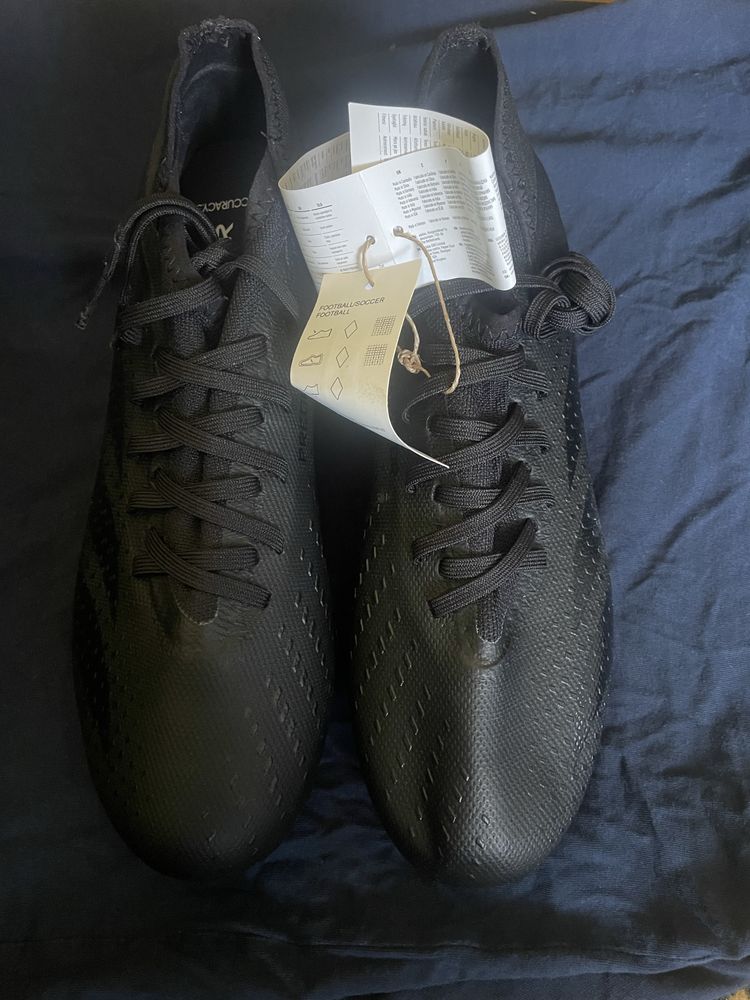 Бутонки Adidas Predator
