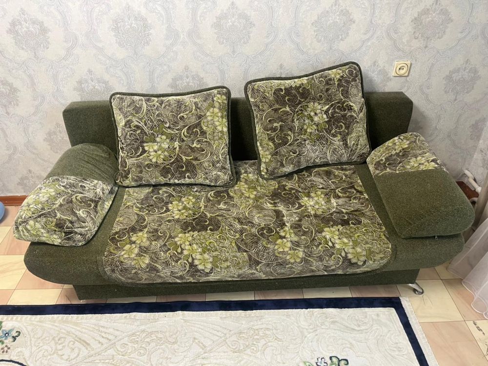Продаётся диван