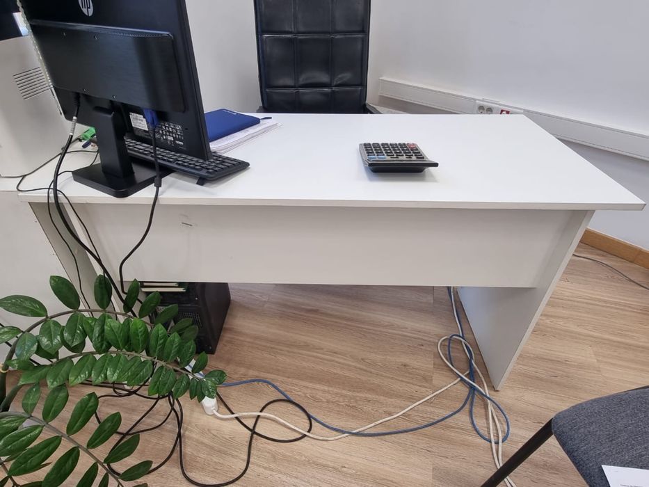 БУ шкафы, стрлы, стуля, тумбы и тд