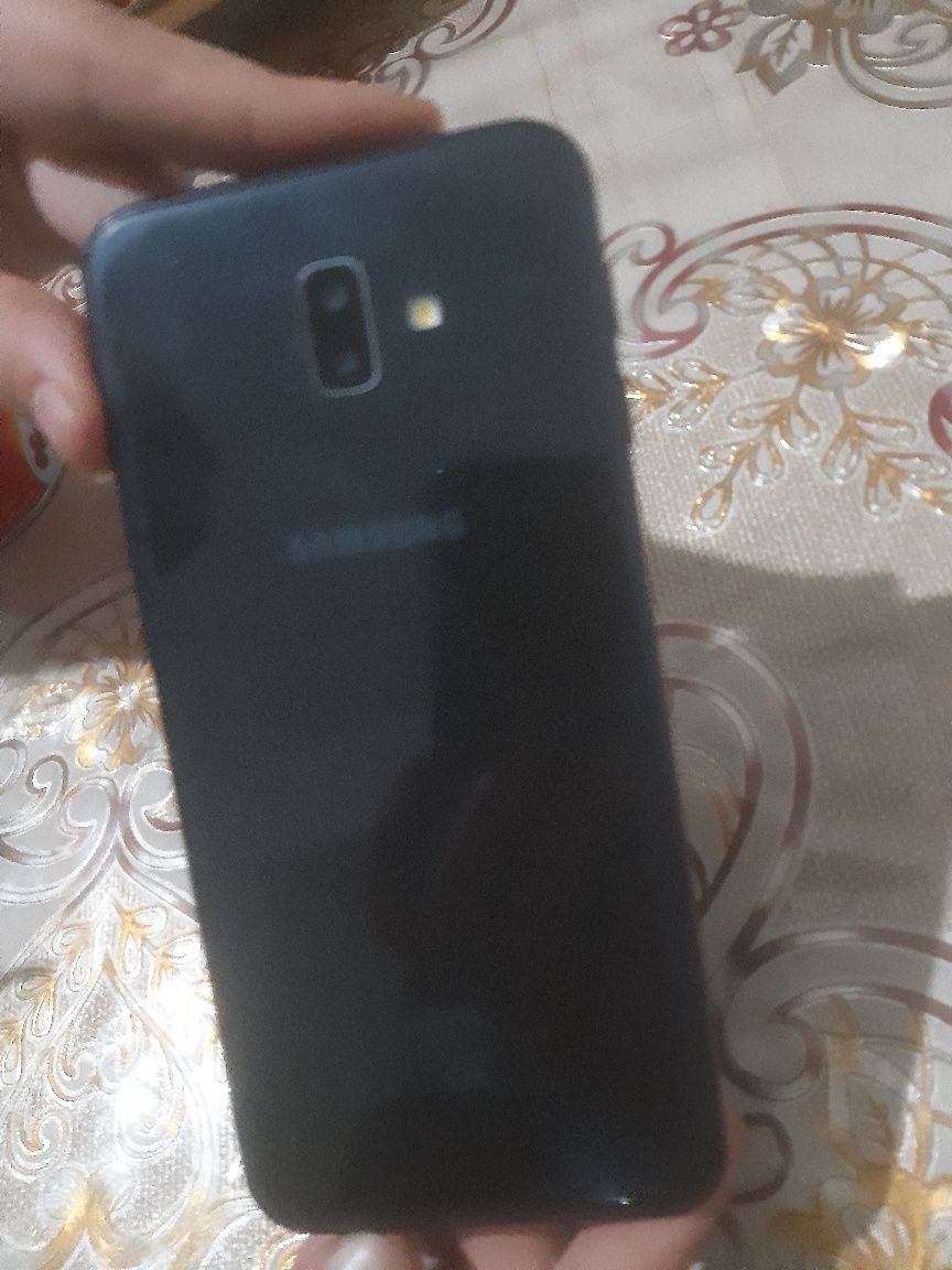 Samsung j 6+ holati yaxshi