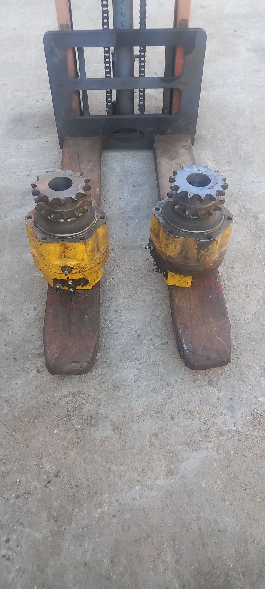 hidromotor marș Poclain Hydraulics ML / bun la foreză crapator lemne