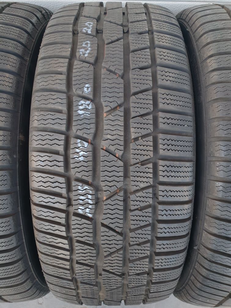 Зимни гуми 4 броя CONTINENTAL WinterContact TS830P 225 40 R18 дот 2020