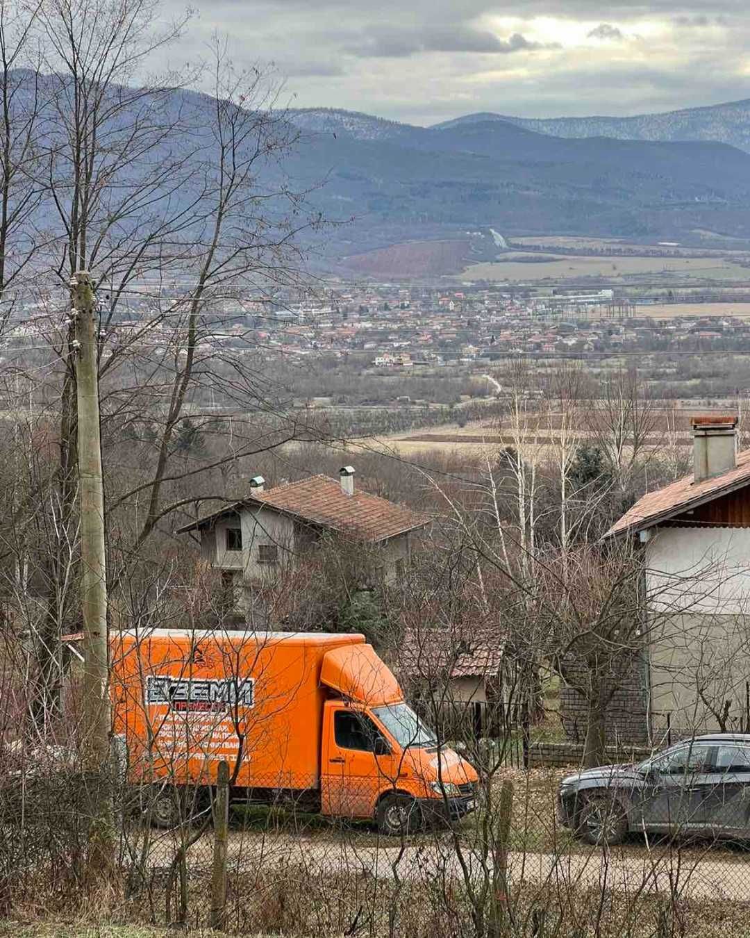 Продавам бизнес-фирма-Хамалска Вземи-Премести Mercedes sprinter 313