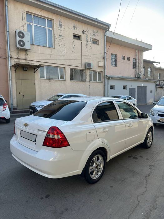 Nexia 3 2020 avtomat ideal xolatda