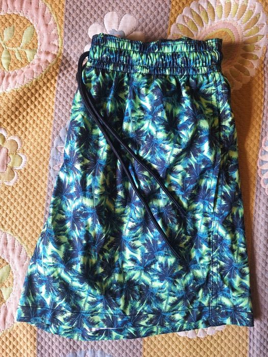 Свежи мъжки бански на разпродажба