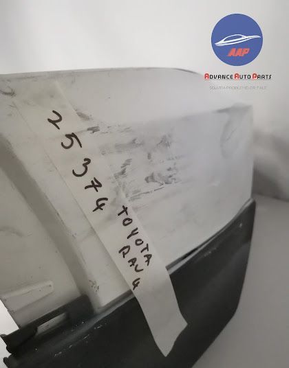 Задна броня / Zadna bronya оригинална с 6 сензора Тойота Рав 4 / Toyot