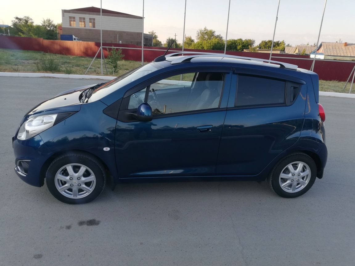 Chevrolet spark 2022 года