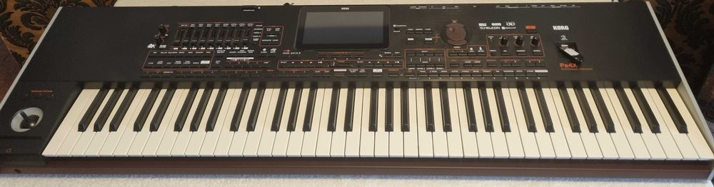 Korg Pa4X International 76 clape