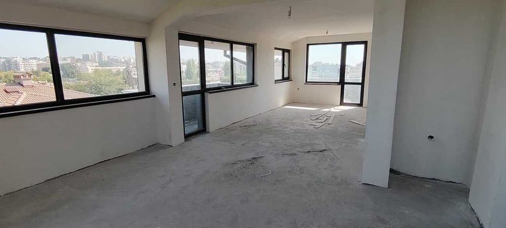Продава се Тристаен апартамент в Хасково, Каменни - 97 кв.м за 950 €/кв.м - Снимка #6