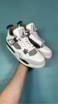Nike jordan 4 retro