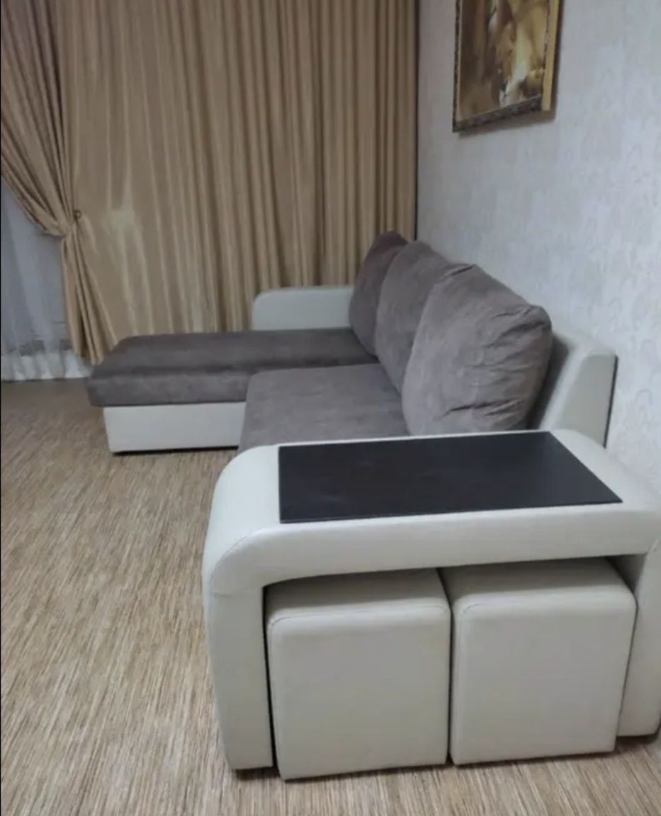 Продам диван угловой