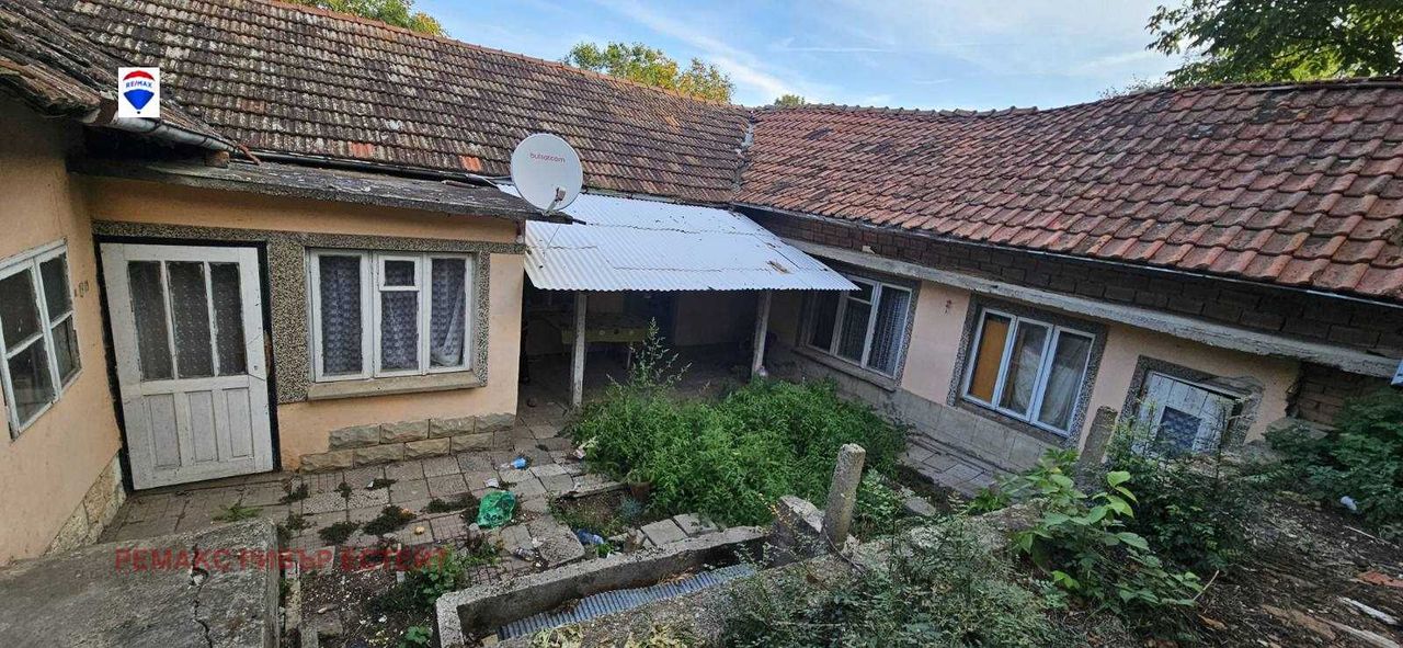 Продава се Къща в с. Юпер, Област Разград - 84 кв.м за 114 €/кв.м - Снимка #6