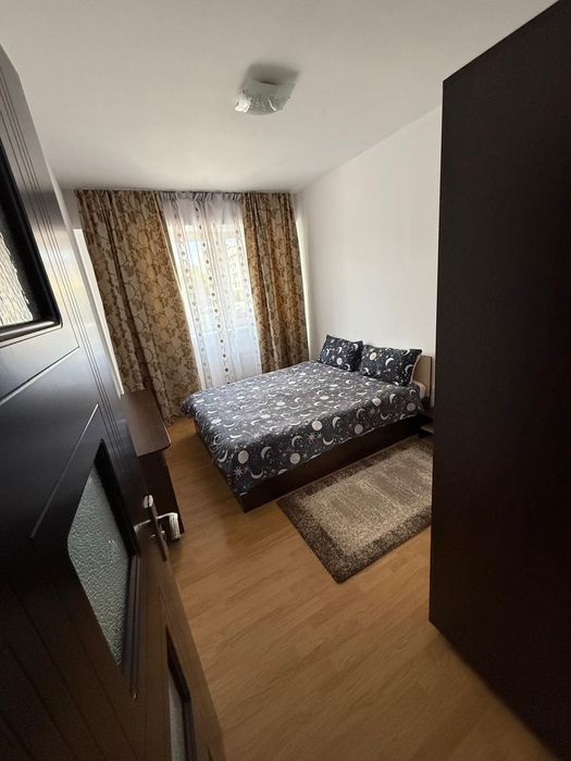 Apartament de închiriat