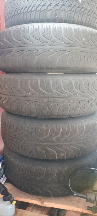 Лети джанти Dezent с зимни гуми Uniroyal dot3318-215/70/16 Mitsubishi