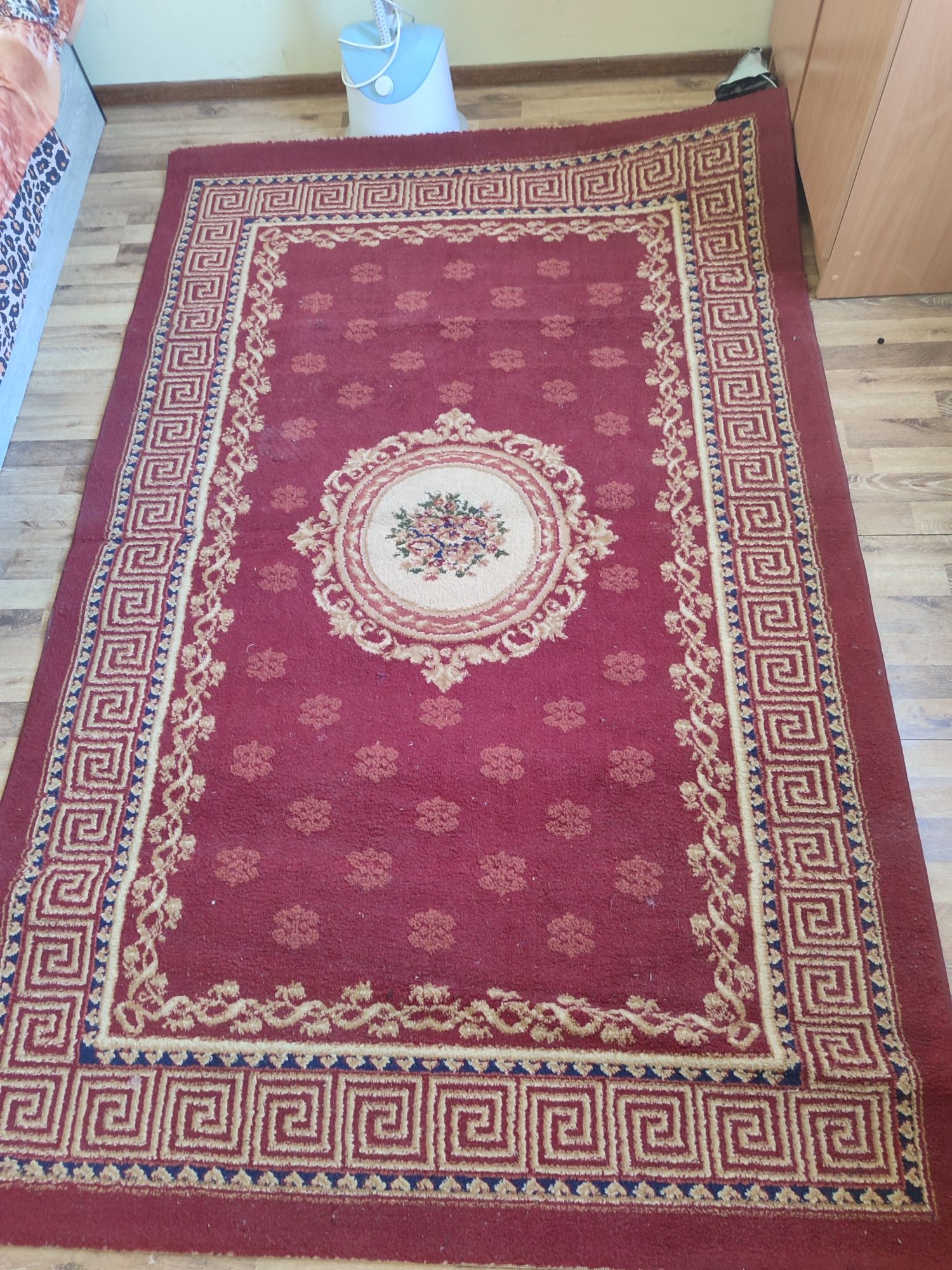 Продам ковры СРОЧНО!!!