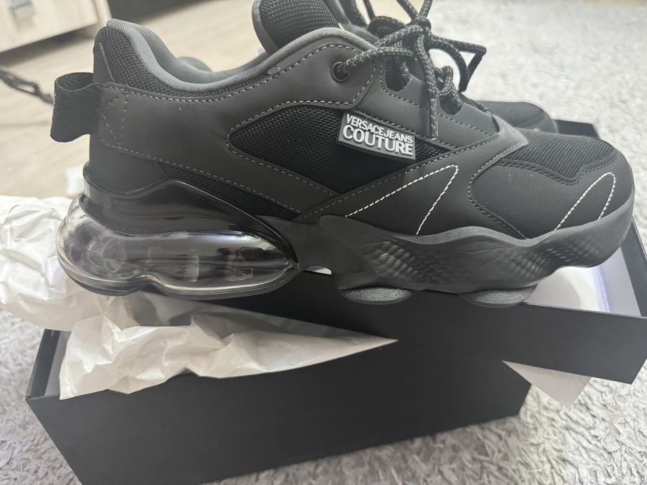 Ocazie Adidasi Originali Versace Nou