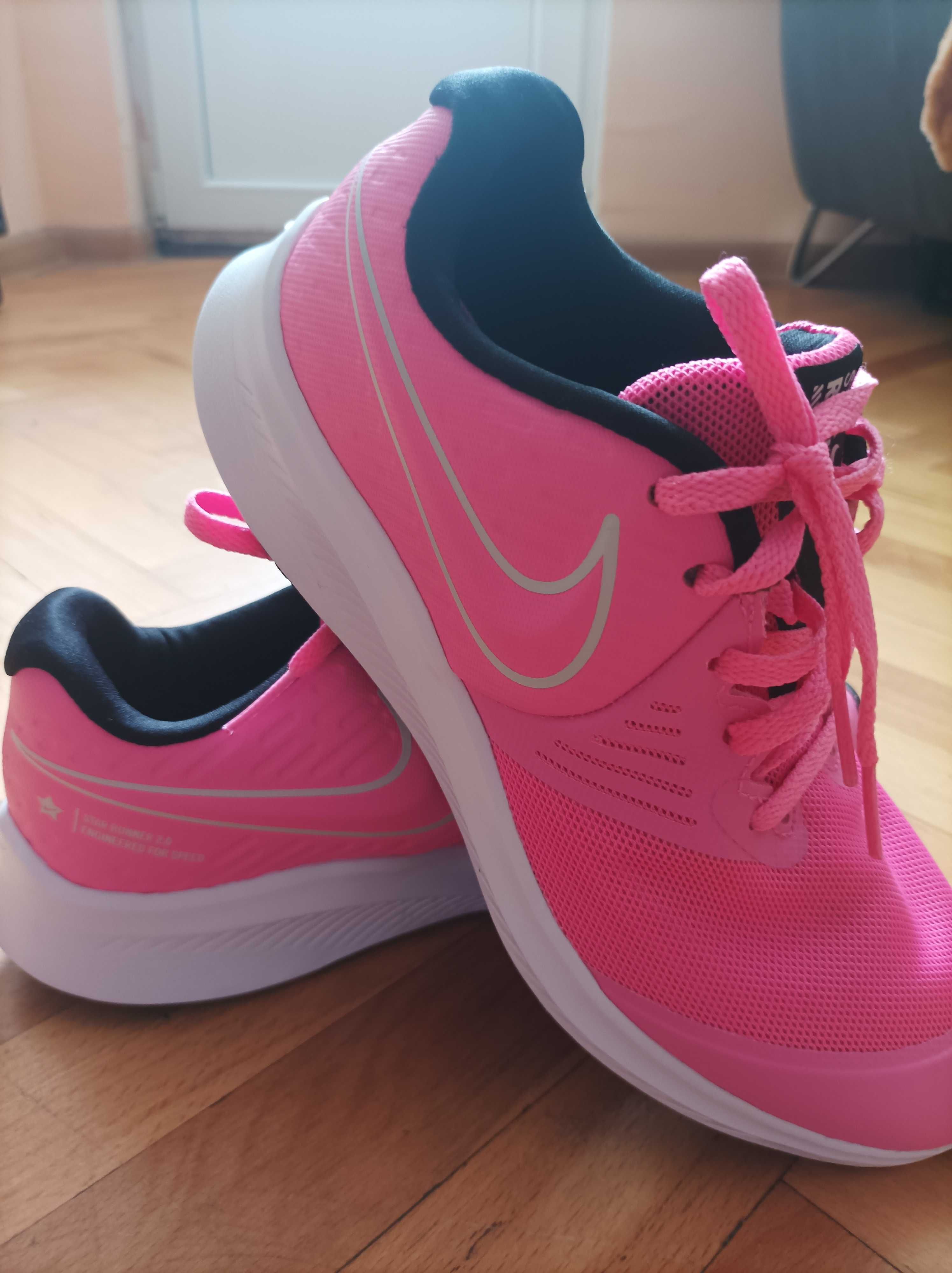 Nike дамски маратонки 38 номер