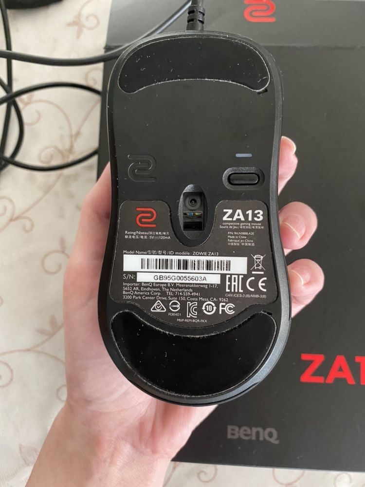 Продам игровую мышь Benq Zowie ZA 13