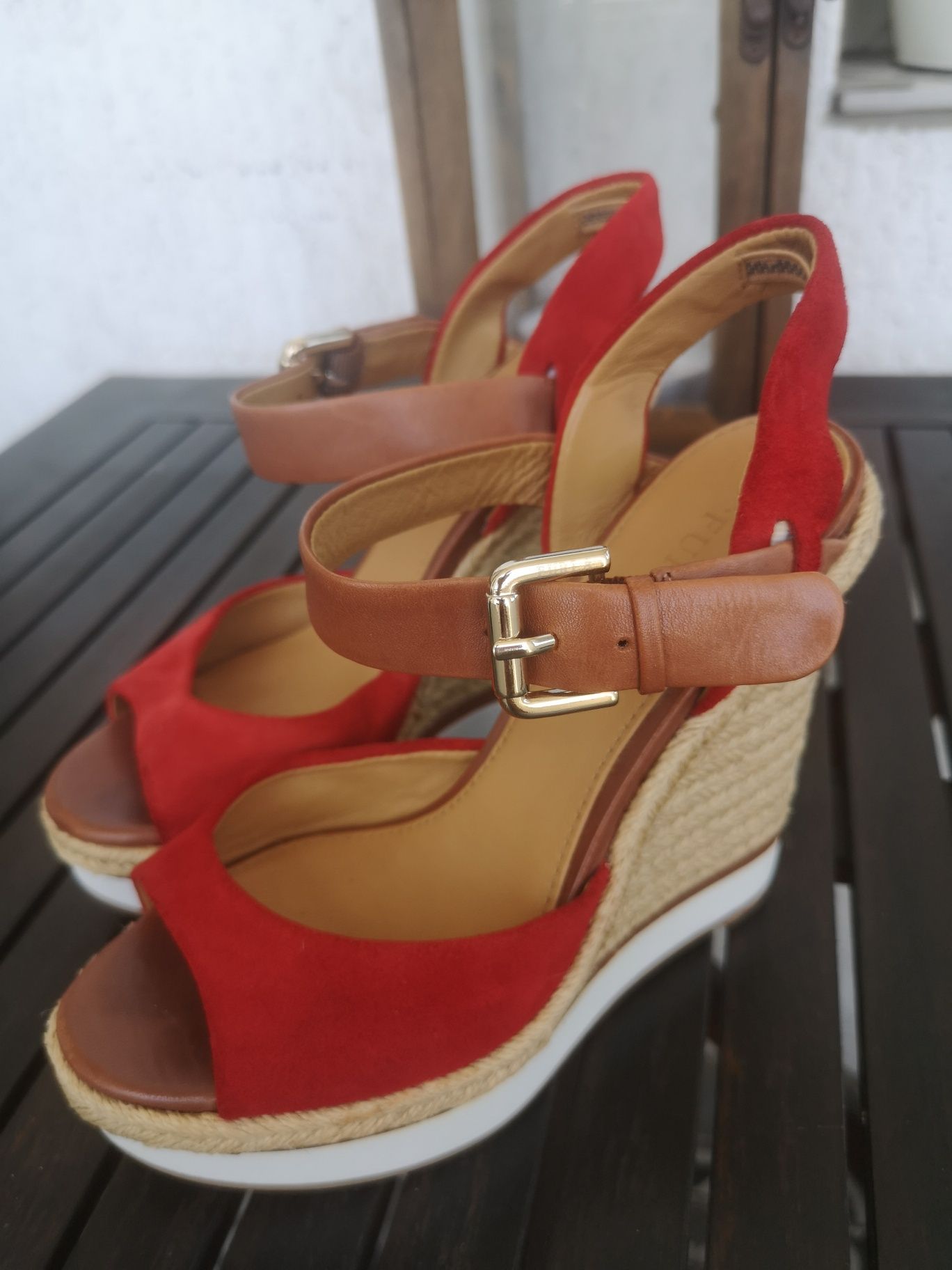 FURLA, оригинални сандали, номер 35