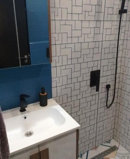 Дава се под наем Двустаен апартамент в София, Люлин 10 - 82 кв.м за 600 € - Снимка #4