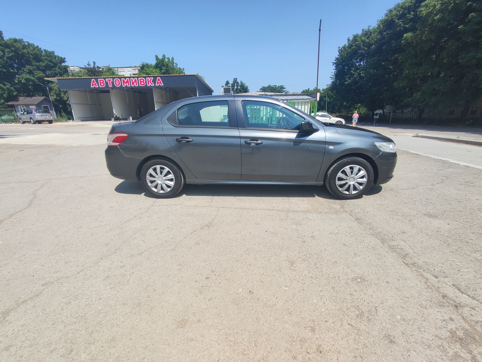 Peugeot 301 2014г 1.6 газ