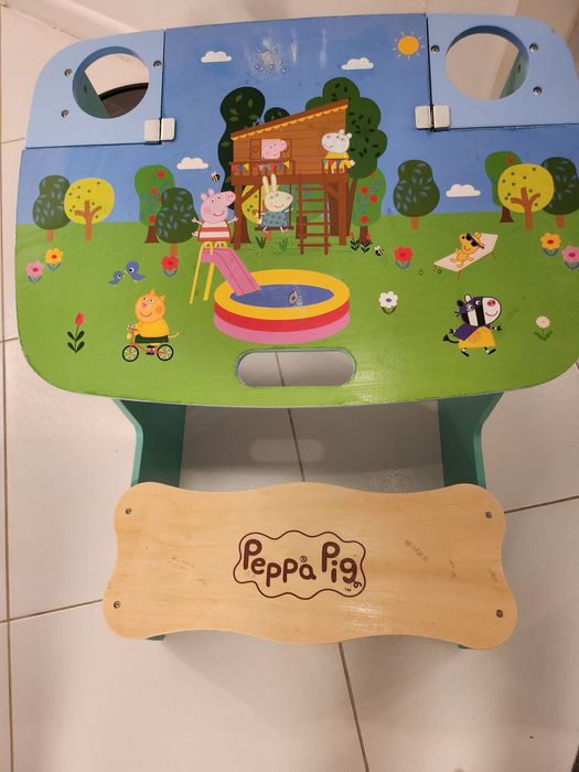 Peppa Pig дървена маса/ чин за рисуване