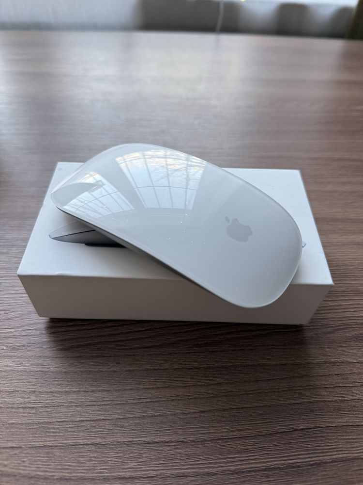 Мышь Apple Magic Mouse