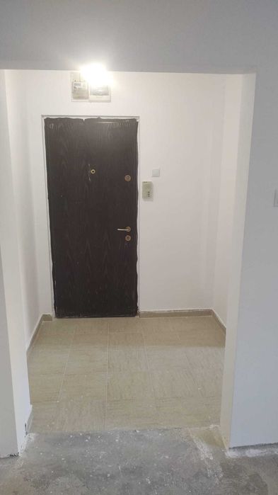 Brasov Bartolomeu Strada Avram Iancu 2 semidecomandate 66000 euro