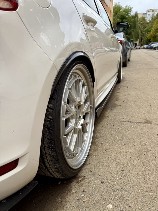 Golf 6 gti 300 cp Edition 35