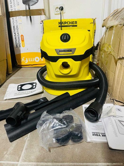 Aspirator Kärcher WD 2 Plus V-12/4/18/C pentru medii umede/uscate