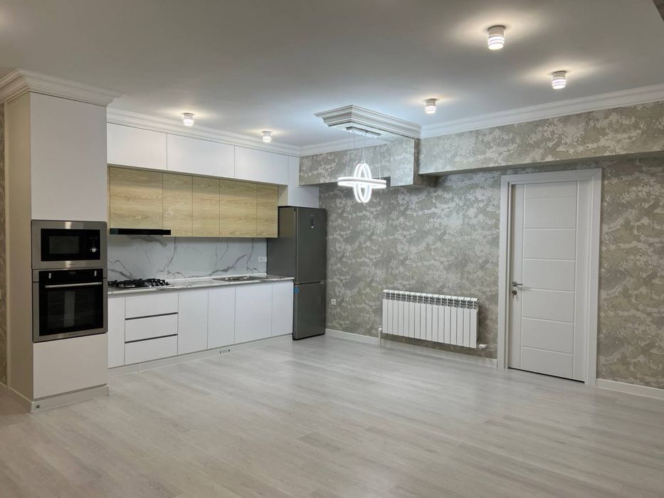 Аренда, Ц-4, 4/5/9, со всей обстановкой, на долгий срок