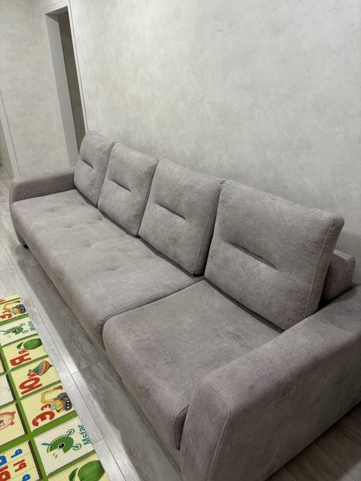 Продам диван. Раскладывается. С яшиками