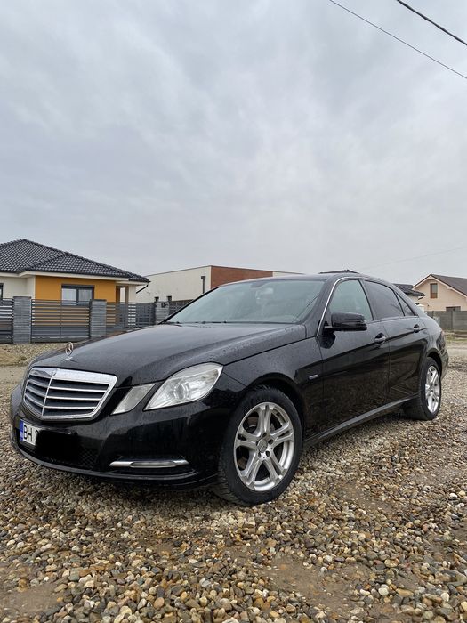 Mercedes benz E class w212 2012 2.2 136 cp