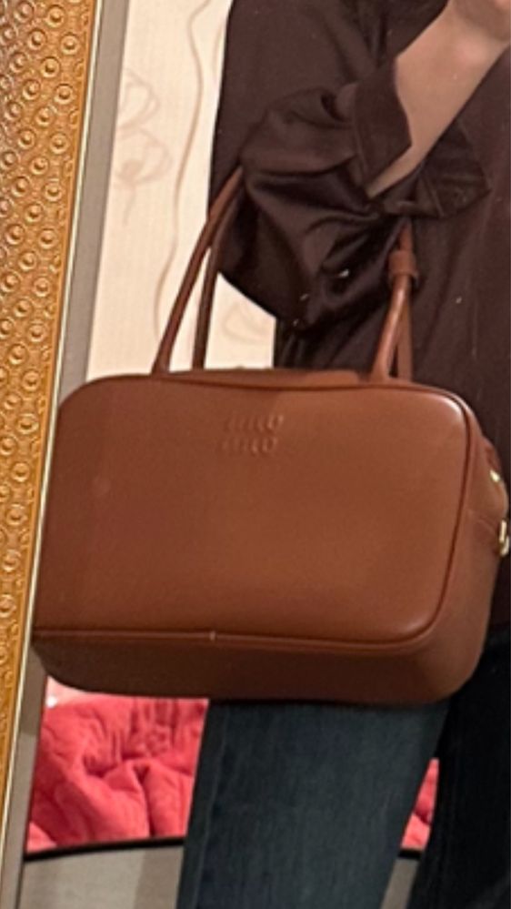 Сумка коричневая miu miu