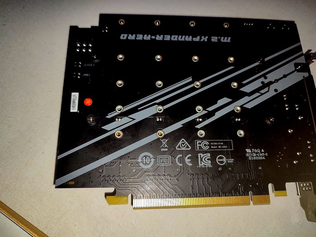 Vând placa video MSI m.2 xpander-aero