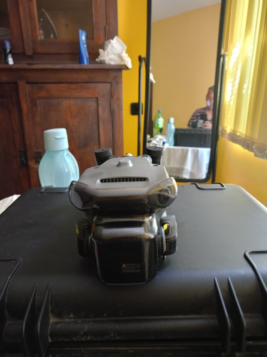 Дрон djl MAVIC 3T нов не употрбяван