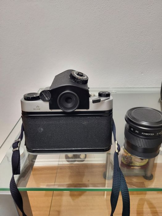 Aparat foto KIEV 60  ZENIT 122