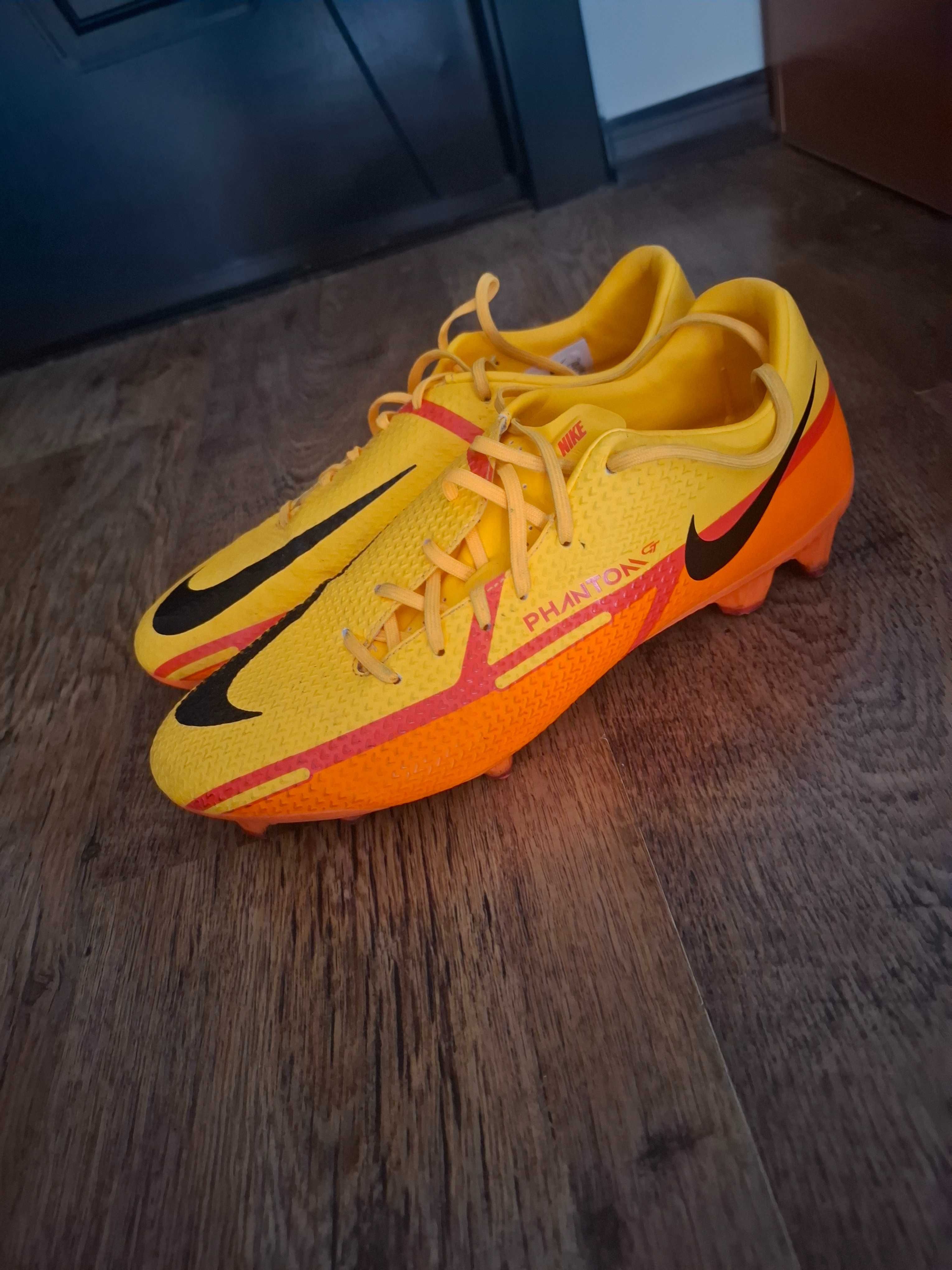Бутонки Nike Mercurial сезон 21/22,43 номер